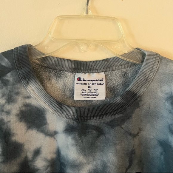Champion Relaxed Fleece Dip Dye Crew Sweatshirt - Picture 3 of 12